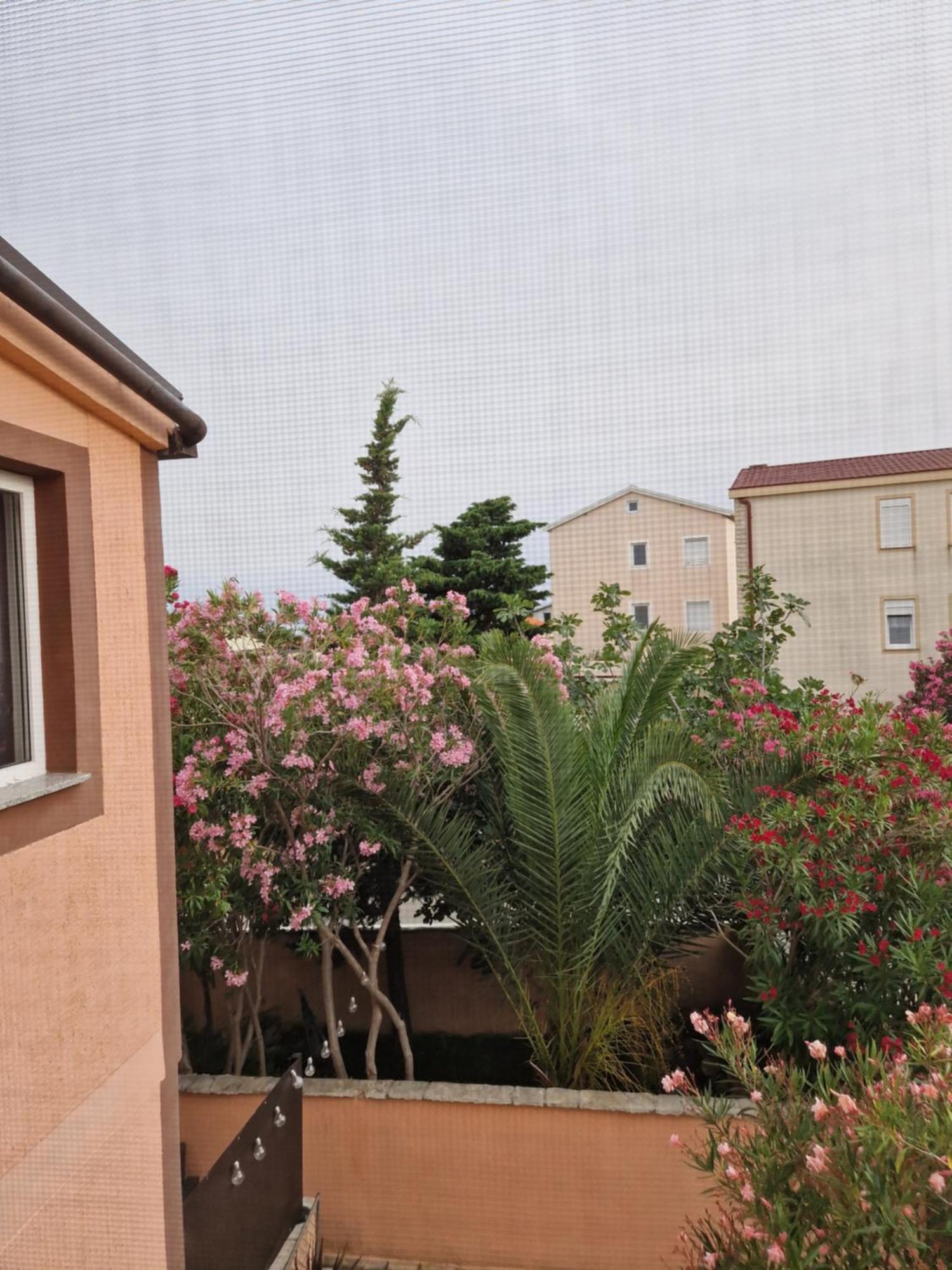 Aurelia Apartments, Vir Exterior photo